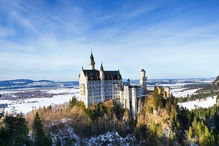 Neuschwanstein Castle Tour with Skip the Line from Hohenschwangau, photo 2
