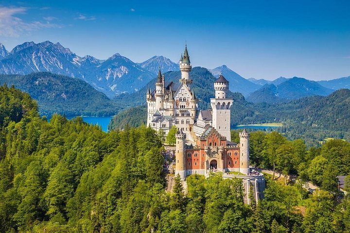 Neuschwanstein Castle, Oberammergau Private Tour from Munich, photo 2