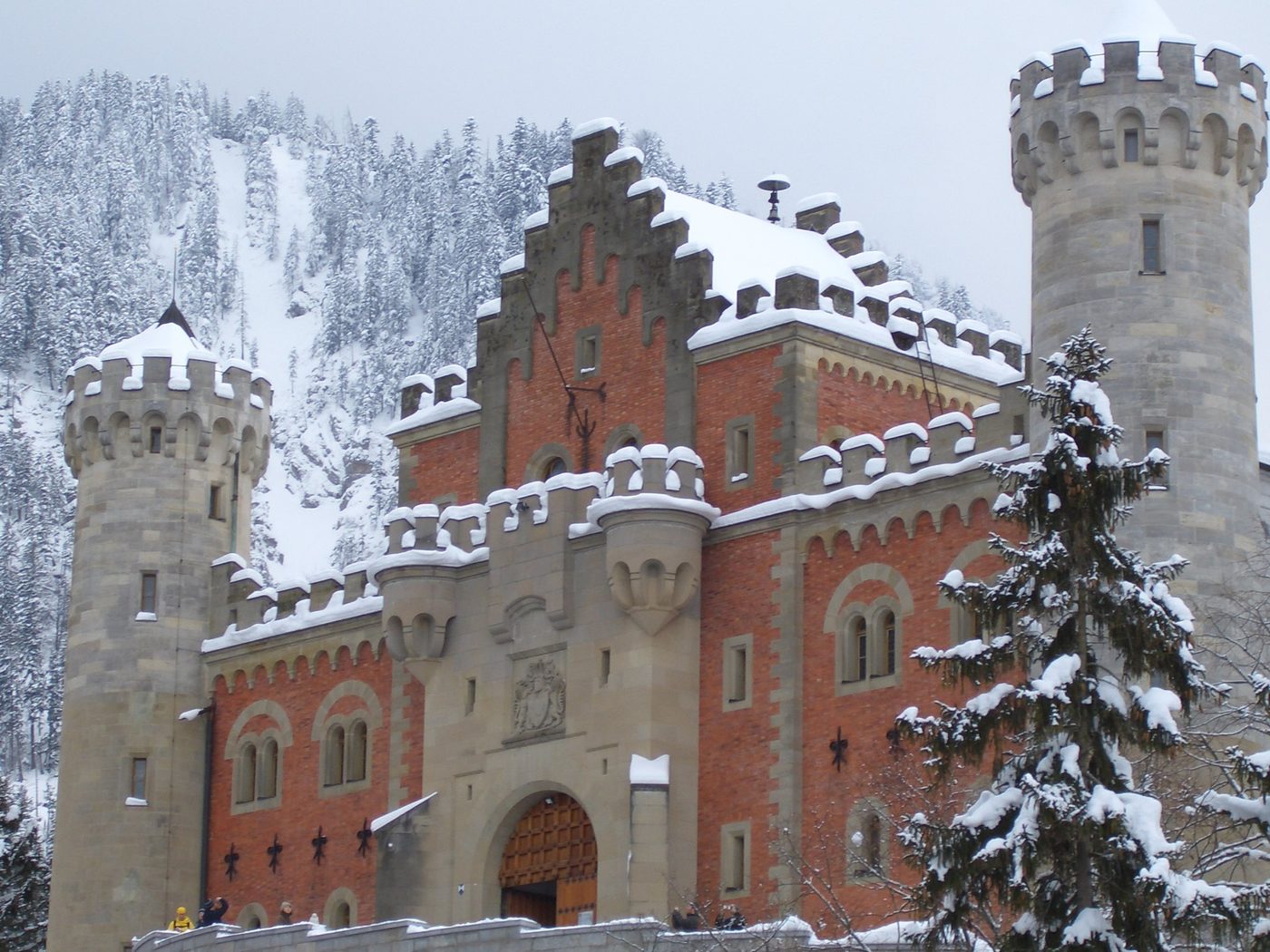 Hohenschwangau Castle in snow
